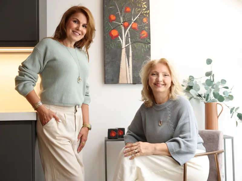 Energy, a woman reconnecting with vitality in the sun